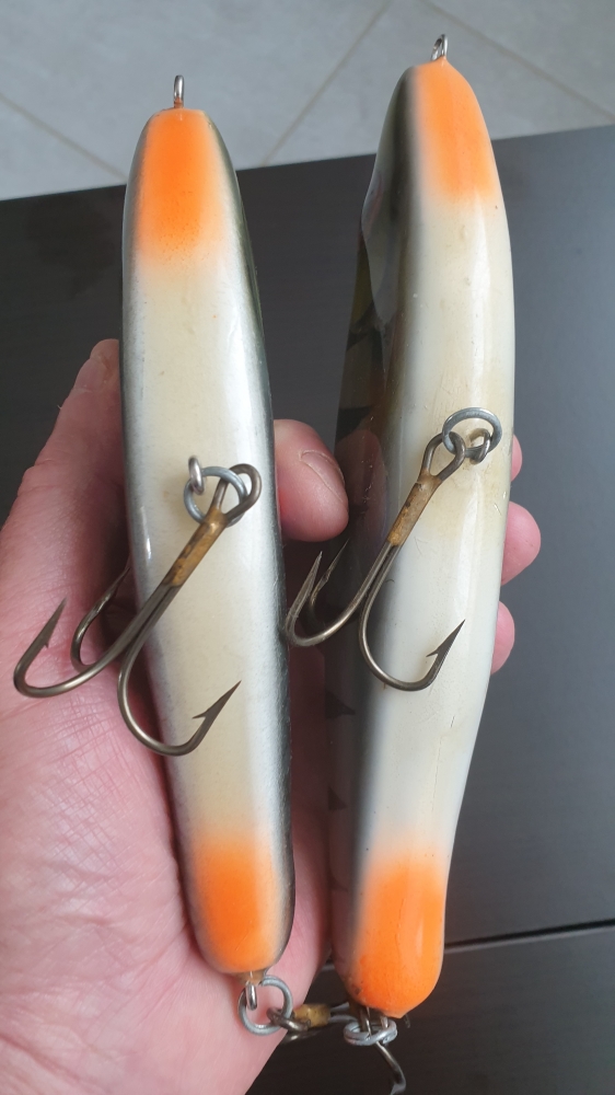 Jerkbait de chez jerkbaitmania custom lure (crafteur uk )