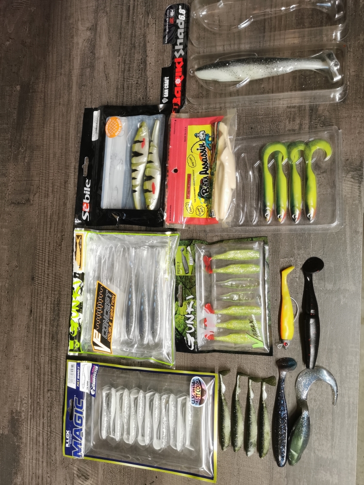 Lot leurres souples 